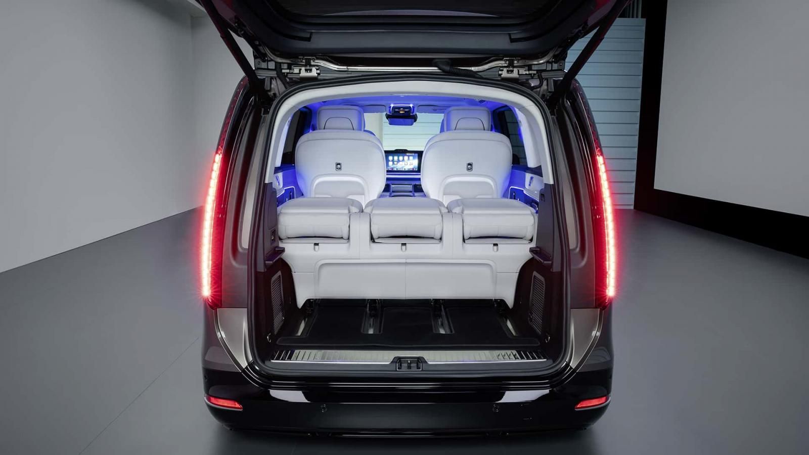 Νέα Mercedes VLE: Πρεμιέρα με έως 415 άλογα και 700+ χλμ. αυτονομία